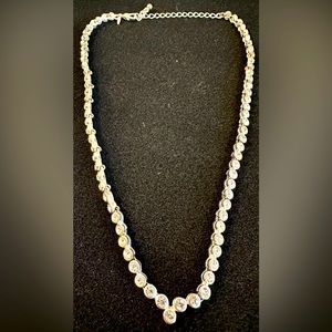 Vintage Avon Rhinestones necklace